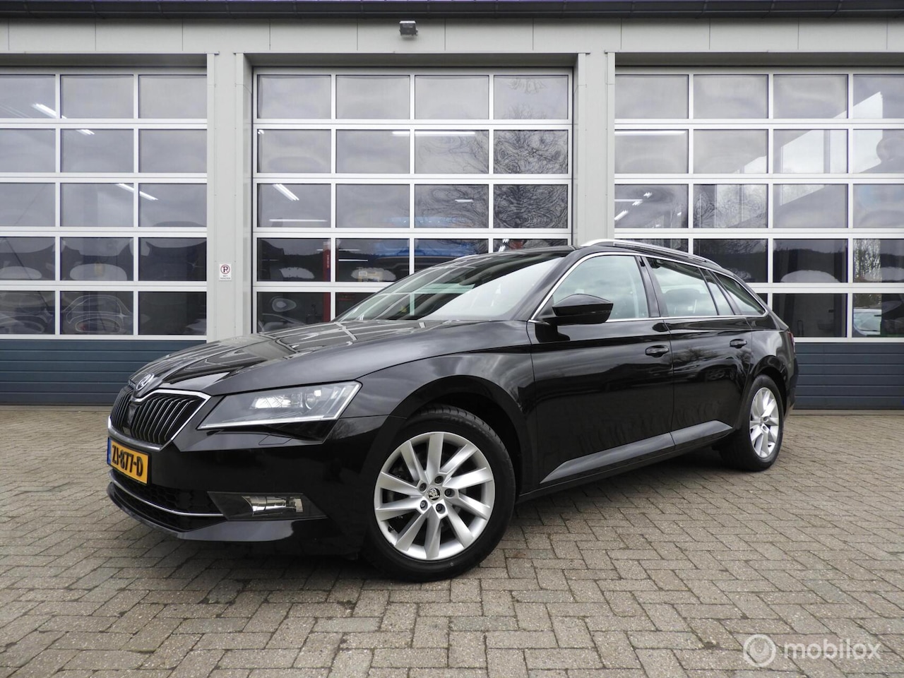 Skoda Superb Combi - 1.5 TSI Business Edition - AutoWereld.nl