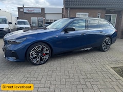 BMW i5 Touring - M60 xDrive 601PK Origineel NL (btw)