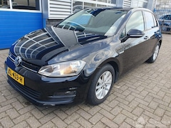 Volkswagen Golf - 1.0 TSI Trendline
