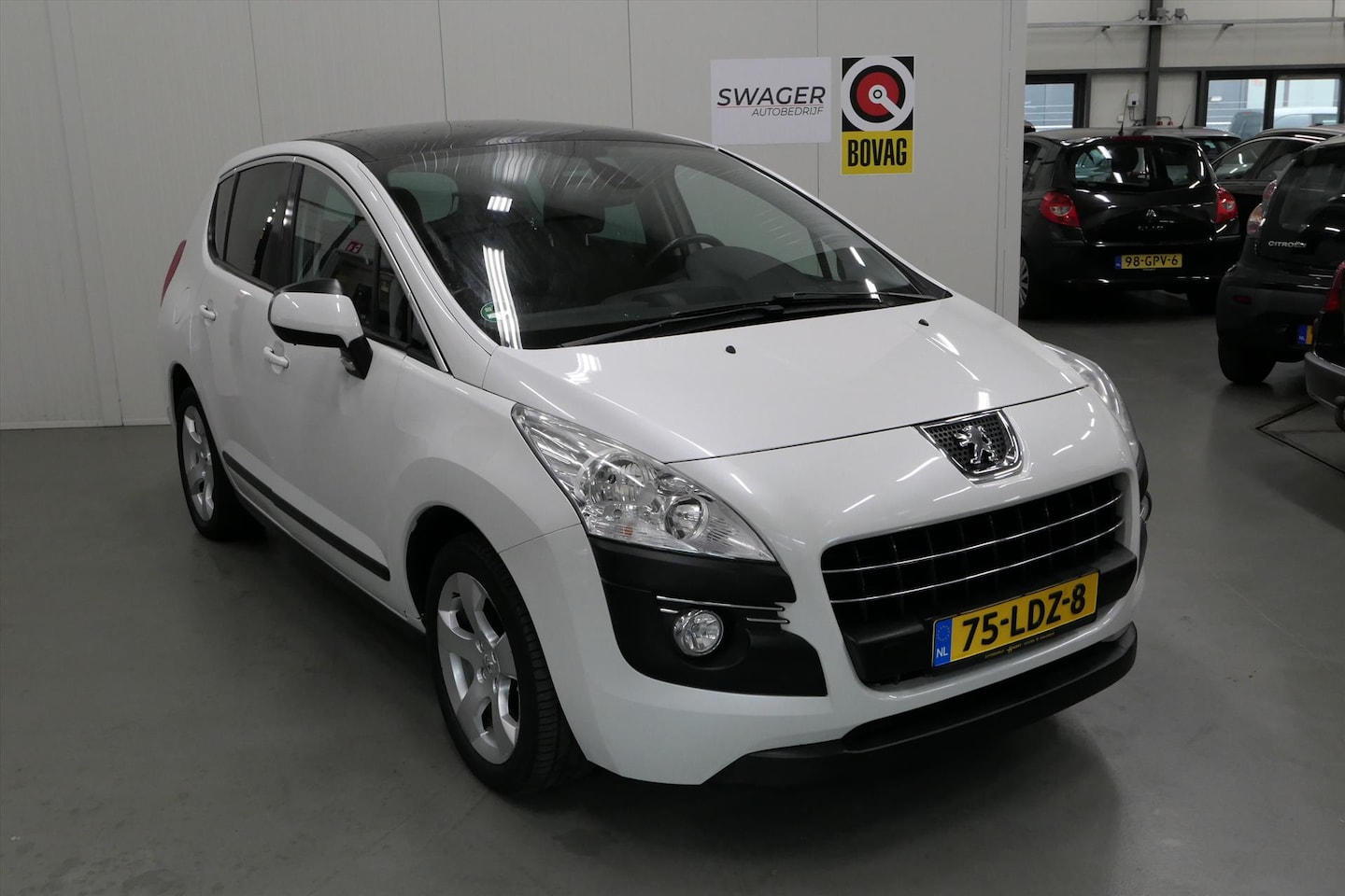 Peugeot 3008 - 1.6 16V THP 150 ST (Trekhaak) - AutoWereld.nl