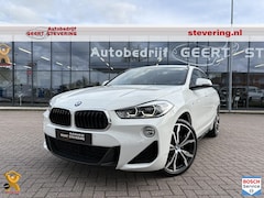 BMW X2 - (f39) xDrive20i 192pk Automaat / M-sport / Head-up / Camera / Sfeerver. / Trekhaak afn
