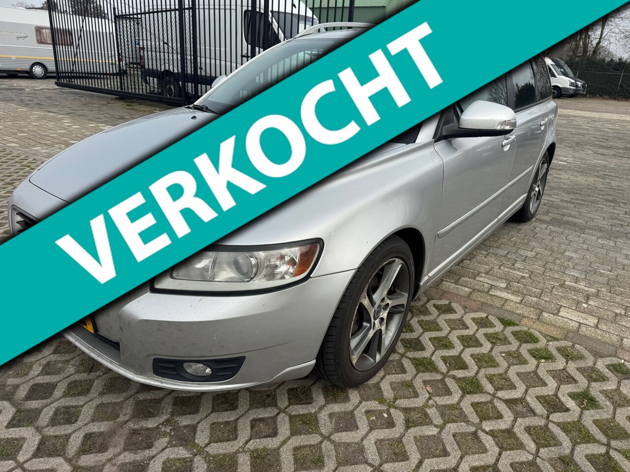 Volvo V50 - 1.6 D2 S/S Business Pro Edition 1.6 D2 S/S Business Pro Edition - AutoWereld.nl