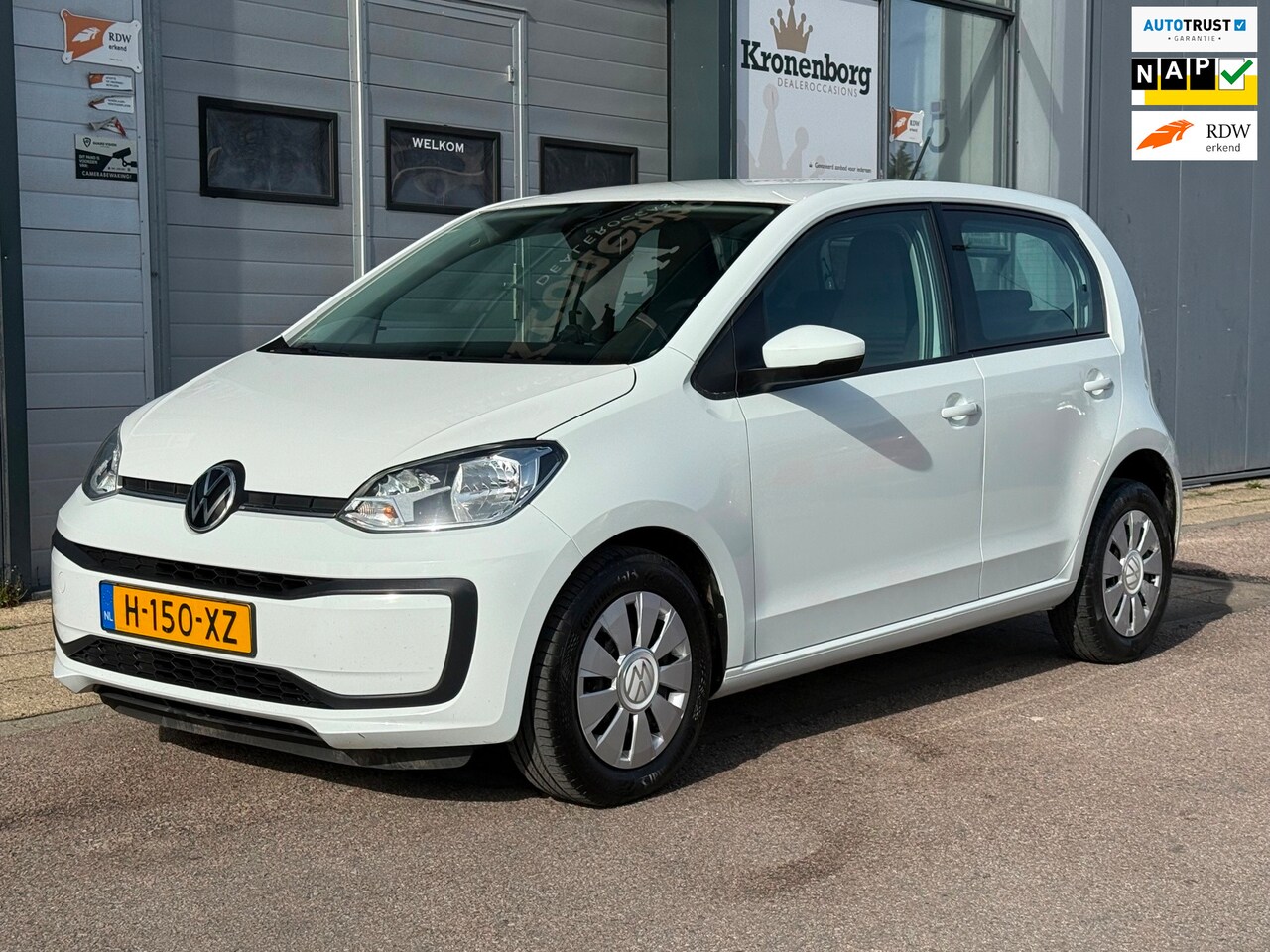 Volkswagen Up! - 1.0 BMT take up! 1.0 BMT take up!, NAP, CARPLAY - AutoWereld.nl