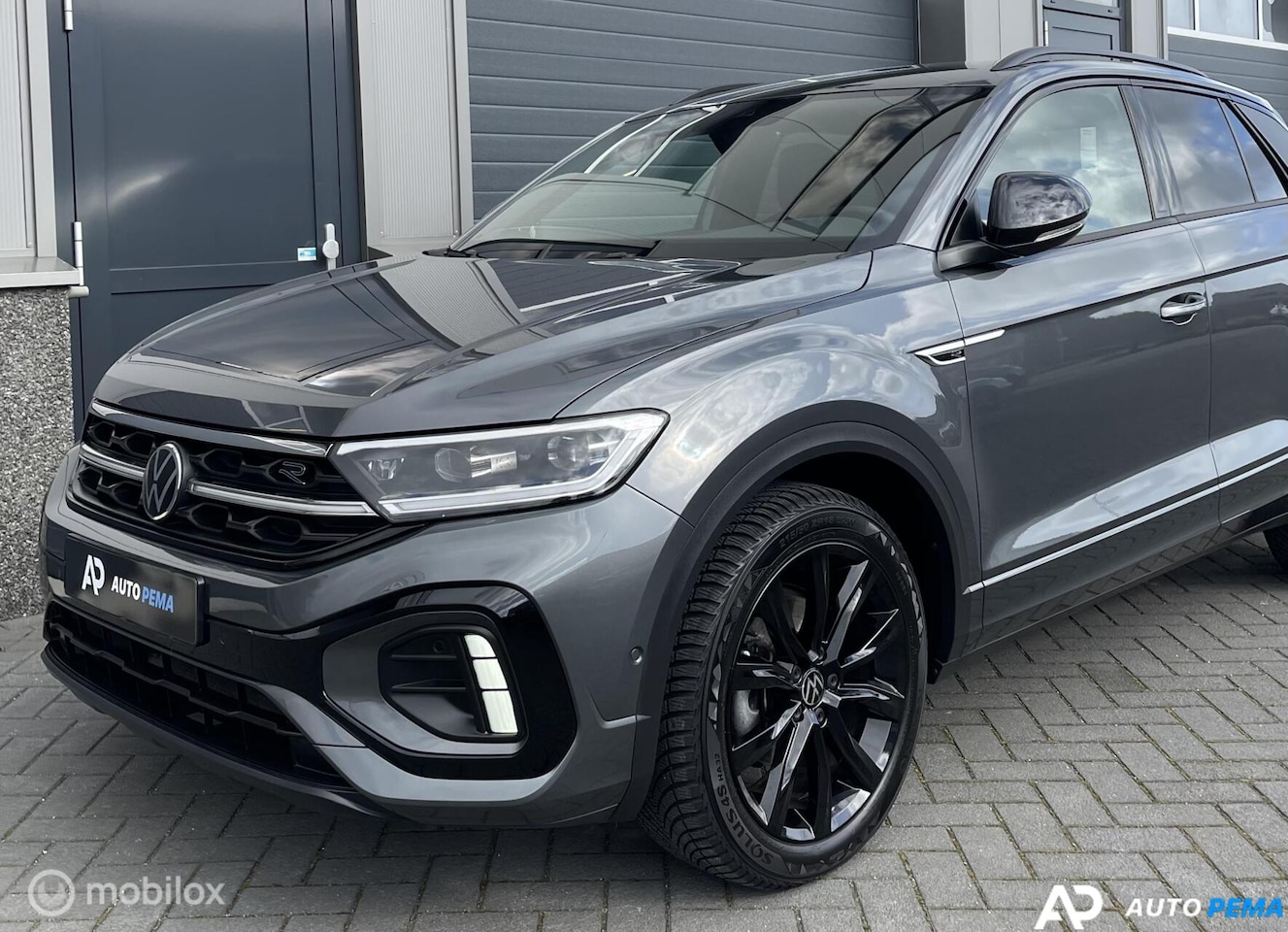 Volkswagen T-Roc - 1.5 TSI DSG 3xR-Line 150PK Key Vol - AutoWereld.nl