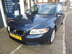Volvo S40 - 1.8 Edition I prijs incl nieuwe apk trekhaak