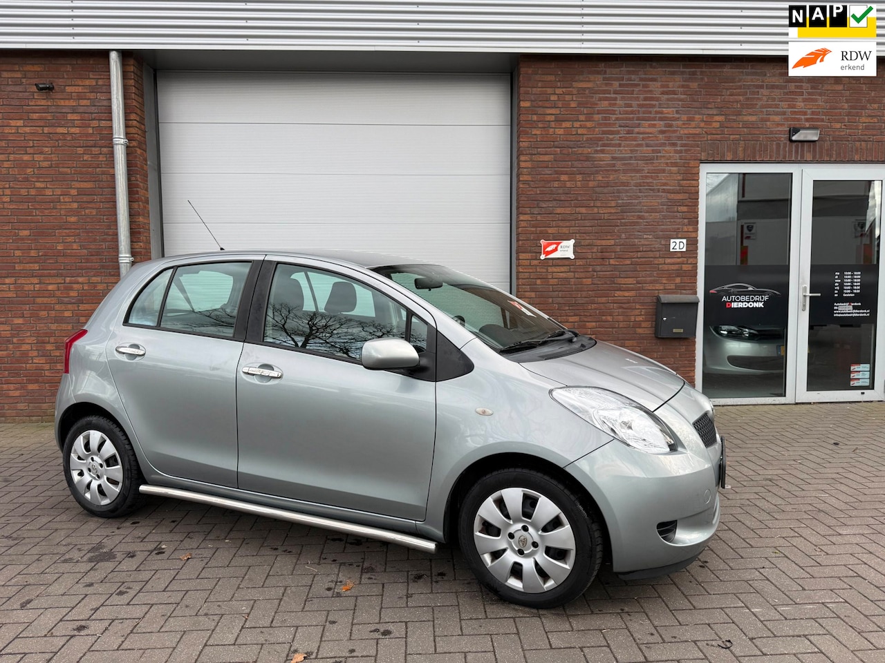 Toyota Yaris - 1.3 VVTi Sol|AIRCO|NIEUWE APK|5 DEURS - AutoWereld.nl