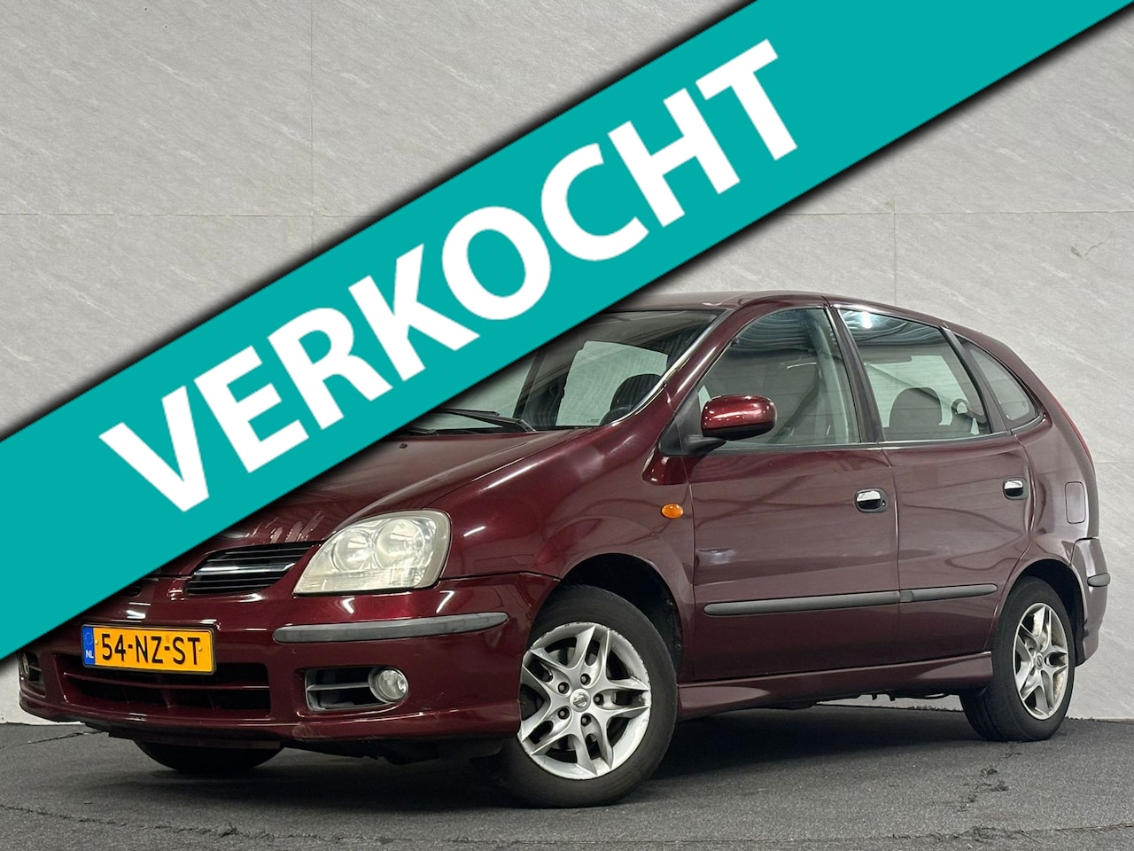 Nissan Almera Tino - 1.8 Acenta - Automaat - Navi - Airco - AutoWereld.nl