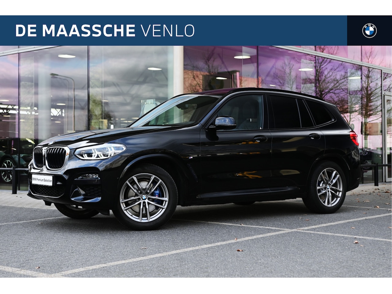 BMW X3 - xDrive30i High Executive Automaat / Panoramadak / Trekhaak / Sportstoelen / Adaptieve LED - AutoWereld.nl