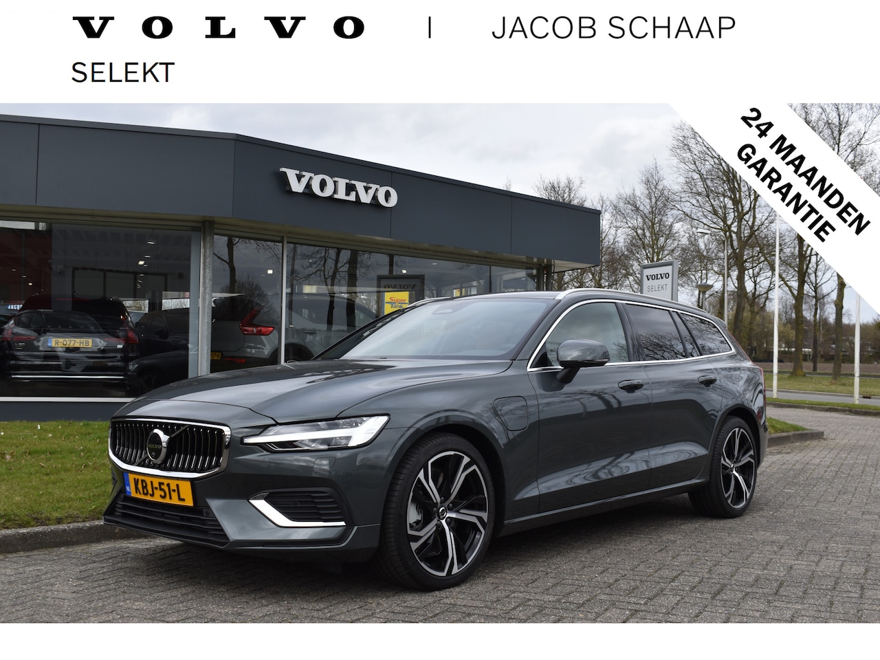 Volvo V60 - T6 350PK Plug-in hybrid AWD Ultra Dark | Demo | Blis | Stoelventilatie | Massage Stoelen | - AutoWereld.nl