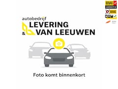 Ford Focus - 1.0 Lease Edition Navigatie/ Parkeersensoren achter/ Trekhaak/ Cruise control/ Rijklaarpri