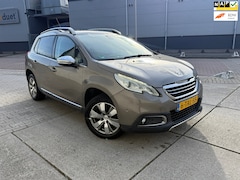 Peugeot 2008 - 1.2 VTi Allure Pack Premium Plus AUTOMAAT GLAS DAK Volledig onderhouden