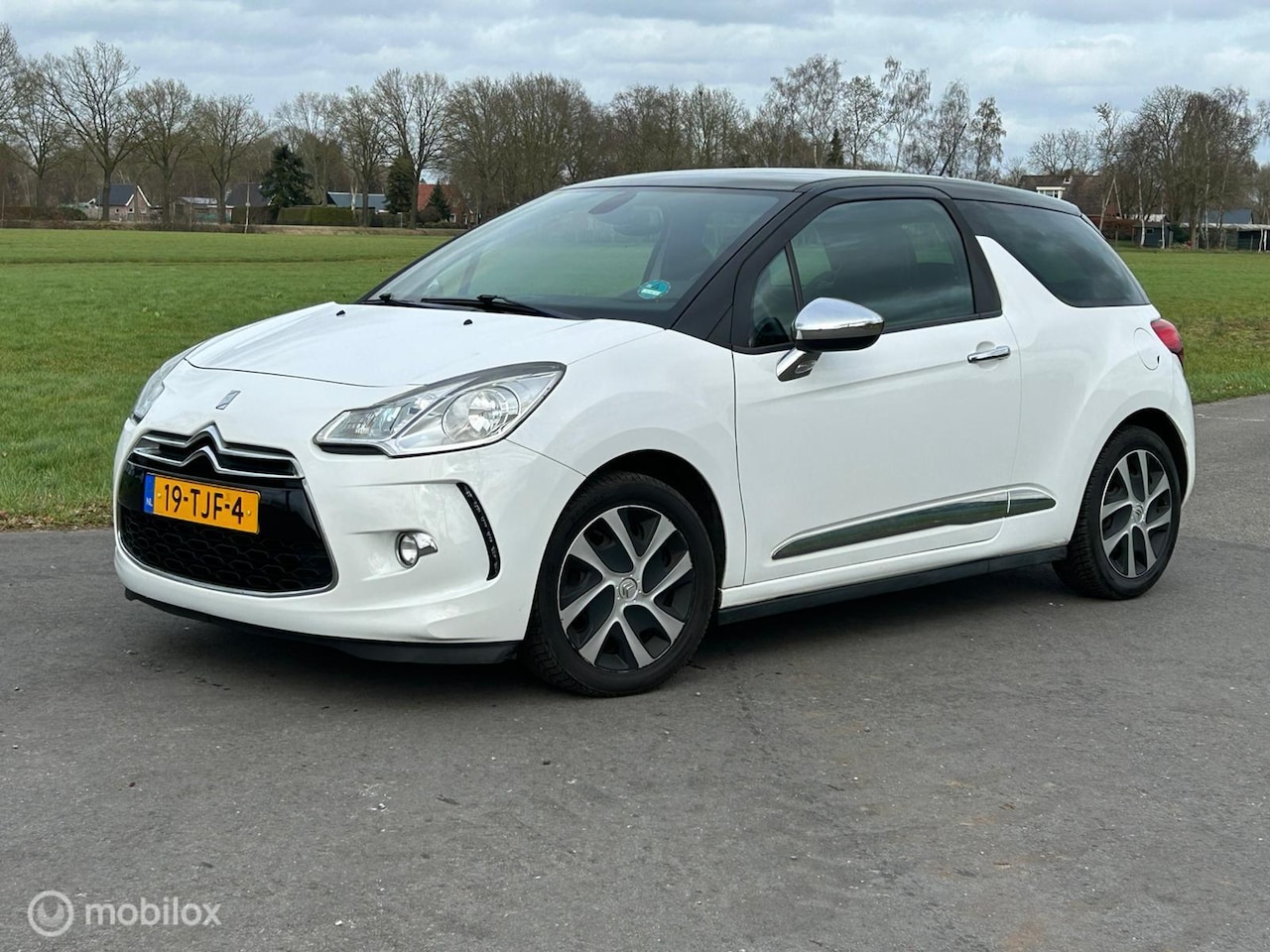 Citroën DS3 - 1.6 e-HDi So Chic 1.6 e-HDi So Chic NAP - AutoWereld.nl