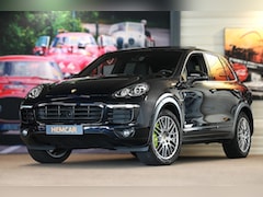 Porsche Cayenne - 3.0 S E-Hybrid