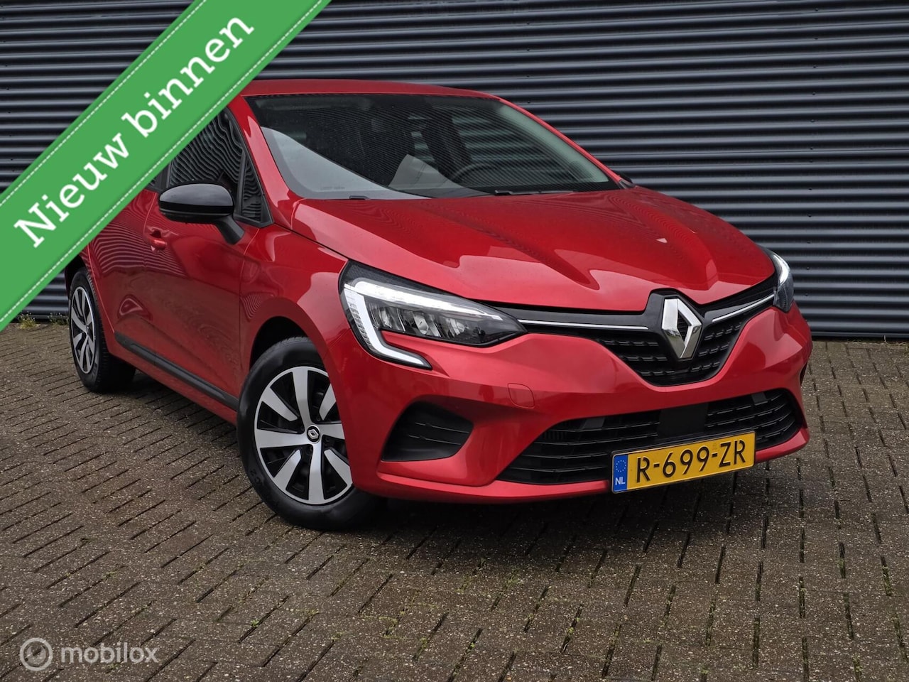 Renault Clio - 1.0 TCe 90 Equilibre LED/5DEURS/CARPLAY - AutoWereld.nl