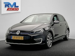 Volkswagen Golf - 1.4 TSI GTE | Trekhaak | Navigatie | Cruise/Control