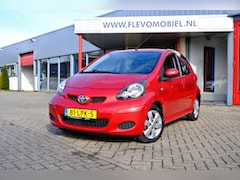 Toyota Aygo - 1.0-12V Aspiration Red Aut. *63.606km* Airco|LMV|Leder-Alcantara