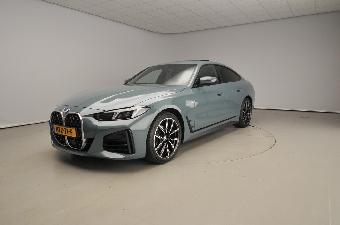 BMW 4-serie Gran Coupé - 420i | M-Sportpakket | LED | Leder | Navigatie | Schuifdak | Sportstoelen | Stoelverwarmin - AutoWereld.nl