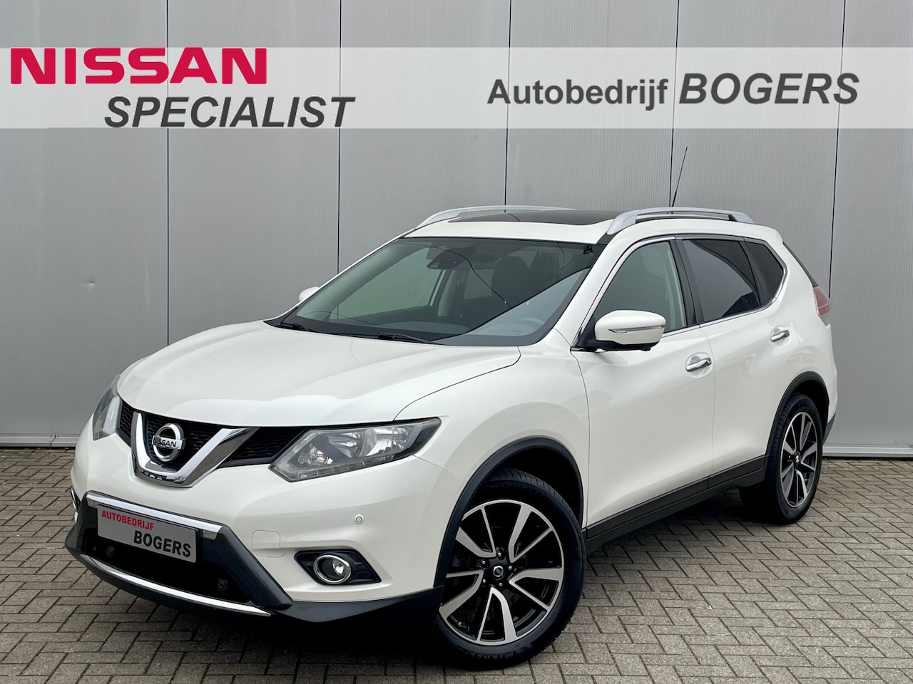 Nissan X-Trail - 1.6 DIG-T N-Connecta Navigatie, Schuifdak, Climate Control, 19"Lm, Afn.Trekhaak, Cruise Co - AutoWereld.nl