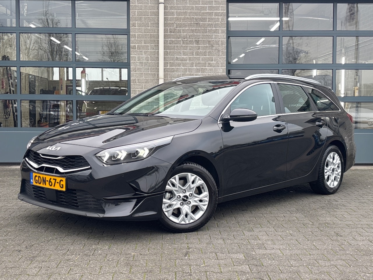 Kia Cee'd Sportswagon - Ceed 1.5 T-GDi DynamicLine|PARKEERCAMERA|CLIMA| - AutoWereld.nl