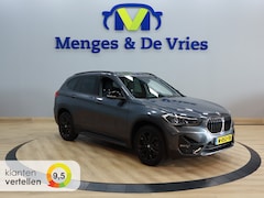 BMW X1 - sDrive20i Business Edition Airco ECC | Head Up Display | Apple Carplay | Camera | LED | Cr
