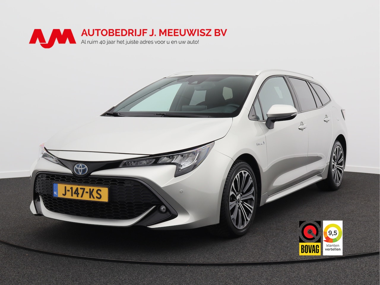 Toyota Corolla Touring Sports - 1.8 Hybrid Dynamic/ lage km/ zeer mooi! - AutoWereld.nl