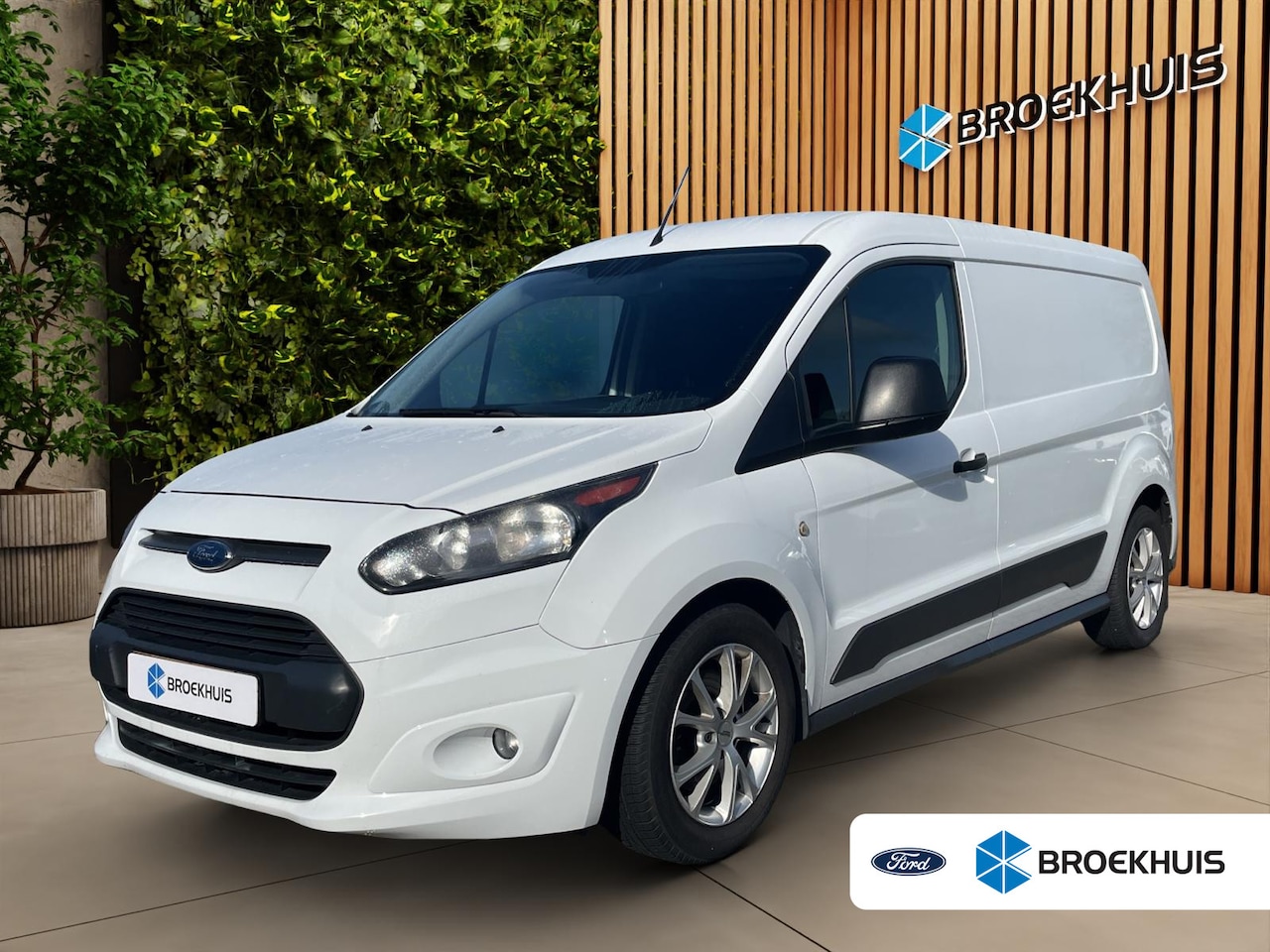 Ford Transit Connect - 1.5 TDCI L2 Trend 100PK Lichtmetalen velgen | Trekhaak - AutoWereld.nl