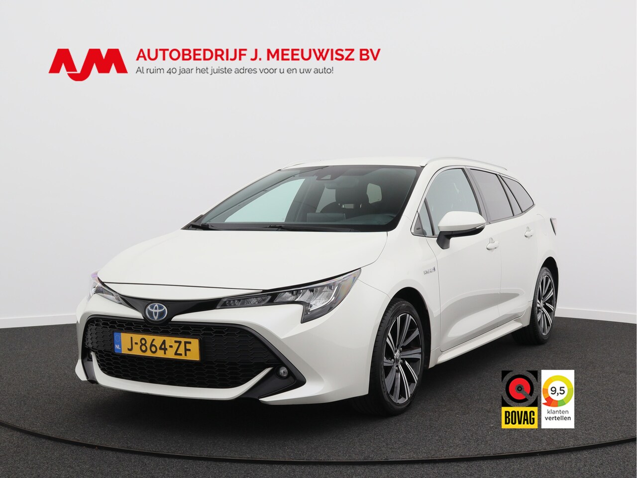 Toyota Corolla Touring Sports - 1.8 Hybrid Business Plus/ lage km/ zeer mooi! - AutoWereld.nl