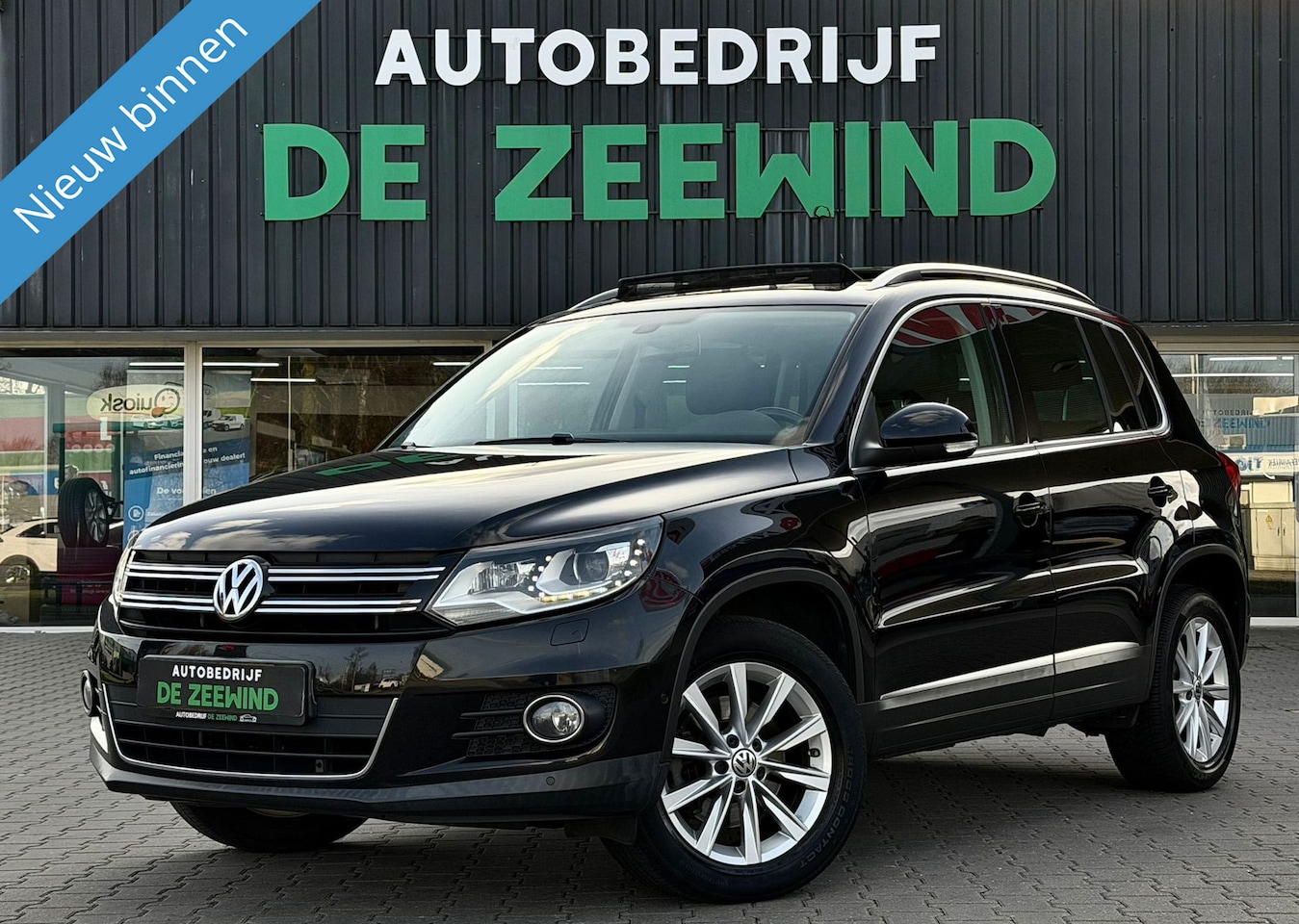 Volkswagen Tiguan - 1.4 TSI Sport&Style|Pano|led|Ler|Rijklaar - AutoWereld.nl