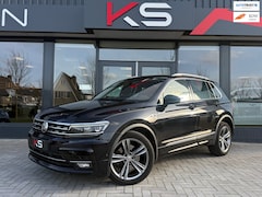 Volkswagen Tiguan - 2.0 TSI 4Motion Highline R Line 180pk Camera Alcantara