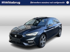 SEAT Leon Sportstourer - 1.5 eTSI FR / AUTOMAAT/ PANO/ ELEK.ACHTERKLEP/ ACC/ STUUR+STOELVERWARM./ FULL LINK/ PARK.S
