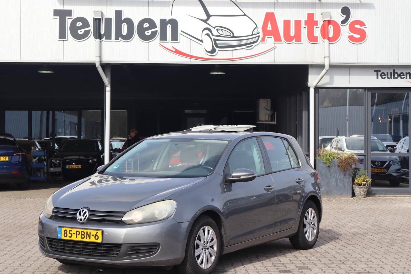 Volkswagen Golf - 1.2 TSI Comfortline BlueMotion Climate control, Schuif- kanteldak, Cruise control, Elektri - AutoWereld.nl