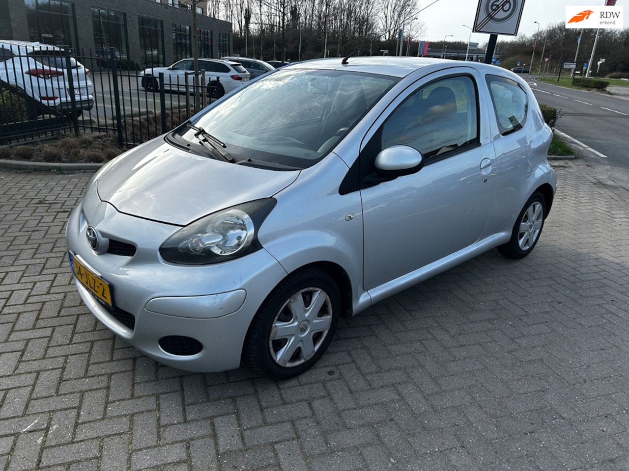Toyota Aygo - 1.0-12V Comfort 2009! AIRCO! AUTOMAAT! NWE APK! - AutoWereld.nl