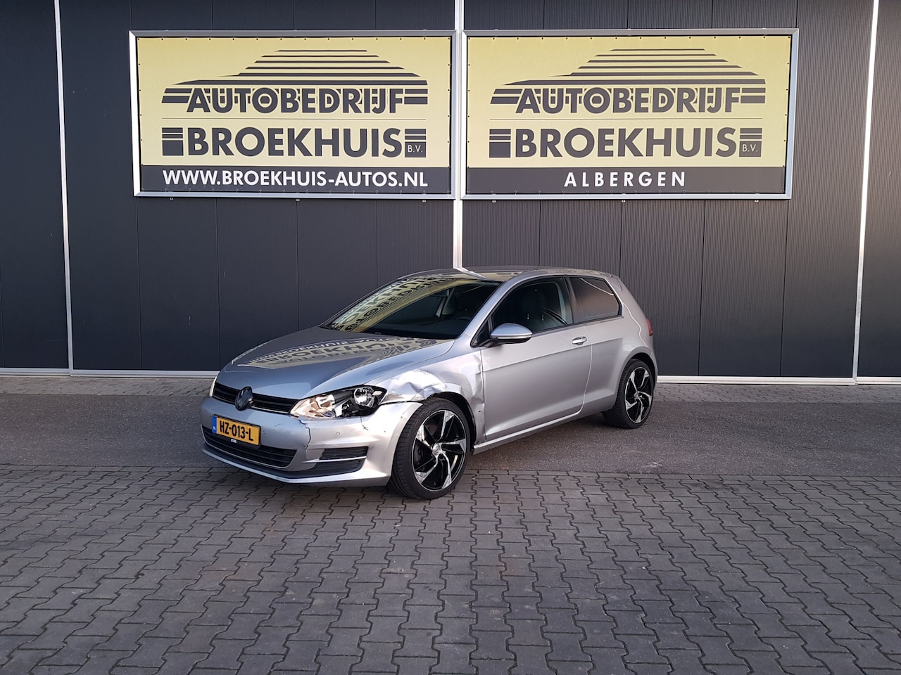Volkswagen Golf - 1.2 TSI Trendline 1.2 TSI Trendline - AutoWereld.nl