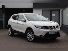 Nissan Qashqai - 1.6 N-Connecta Navi, Camera, PDC, Trekhaak 1500KG, Pearl White, All Season,