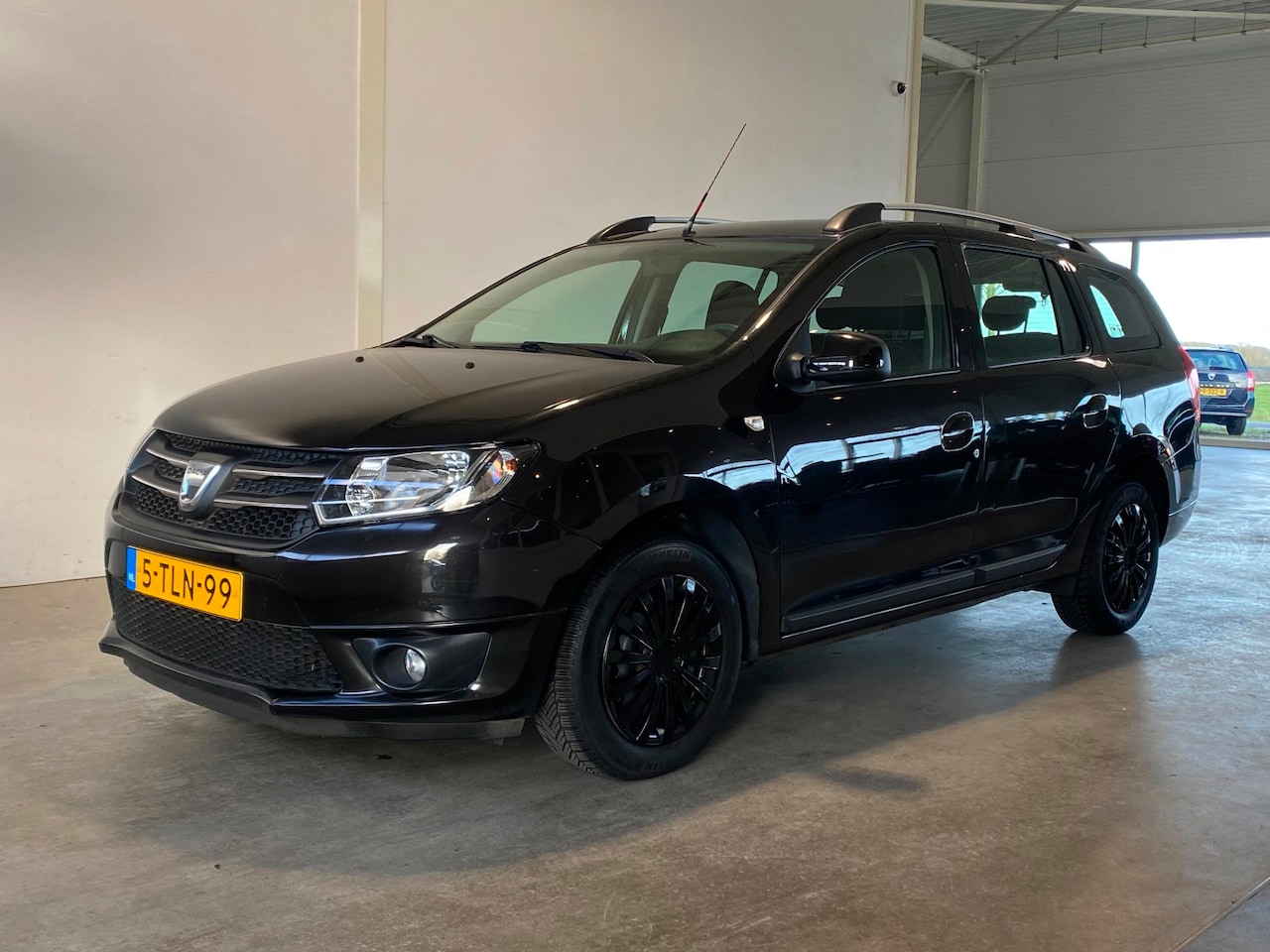 Dacia Logan MCV - 0.9 TCe Prestige Navi Cruise PDC 98dkm - AutoWereld.nl