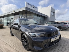 BMW 3-serie Touring - 330e xDrive M Sport Pano-Dak | Adapt. Cruise | M-Stoelen | HUD | Stoelverw