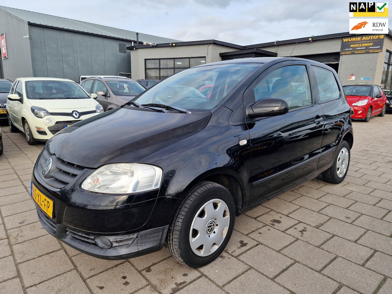 Volkswagen Fox - 1.2 Trendline/3D/Apk 12-3-2027 - AutoWereld.nl