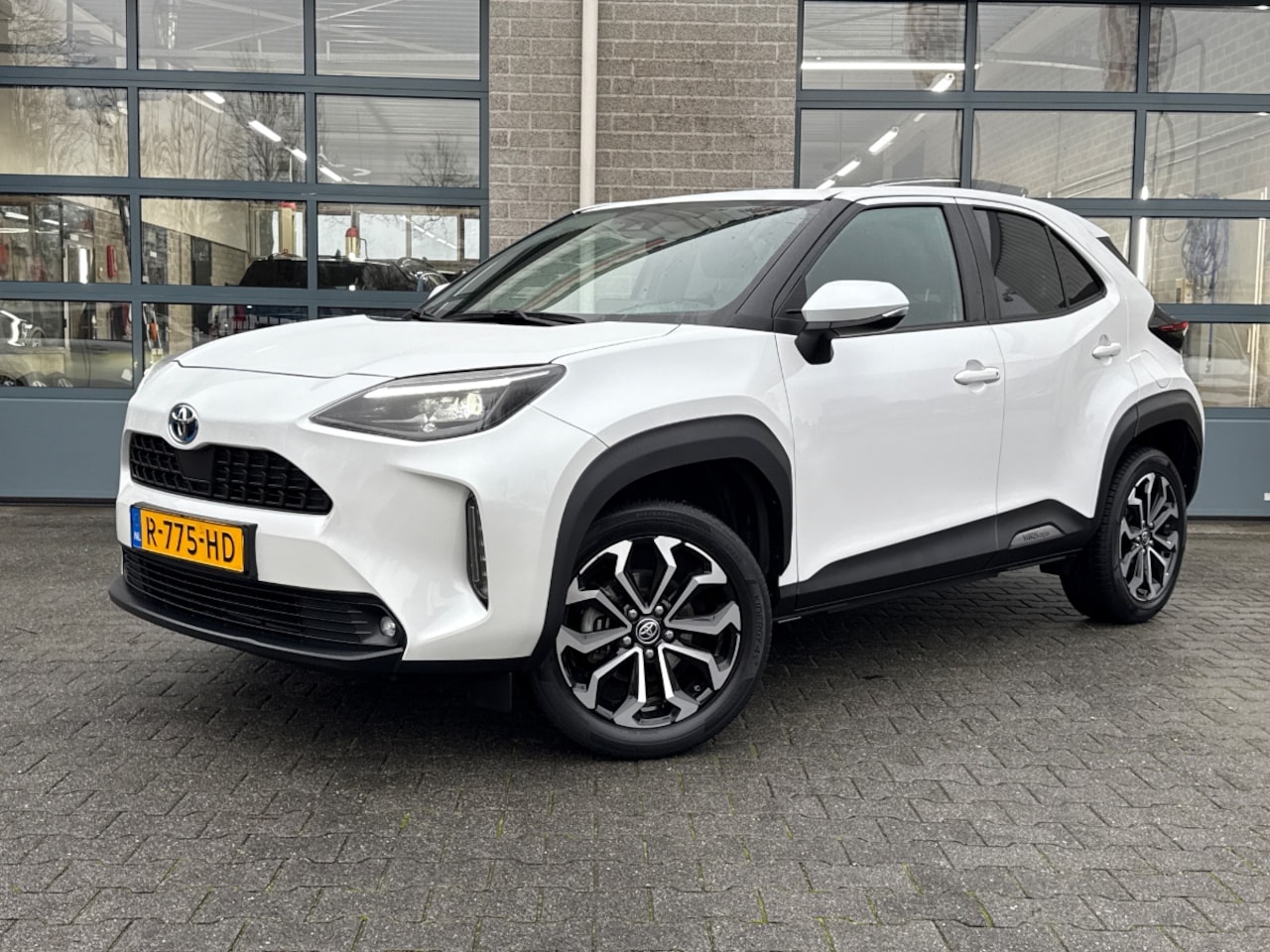 Toyota Yaris Cross - 1.5 Hybrid First Edition | PARKEERCAMERA | 1E EIGENAAR | PARELMOER | - AutoWereld.nl