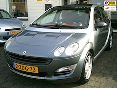 Smart Forfour - 1.1 blackbasic Brabus