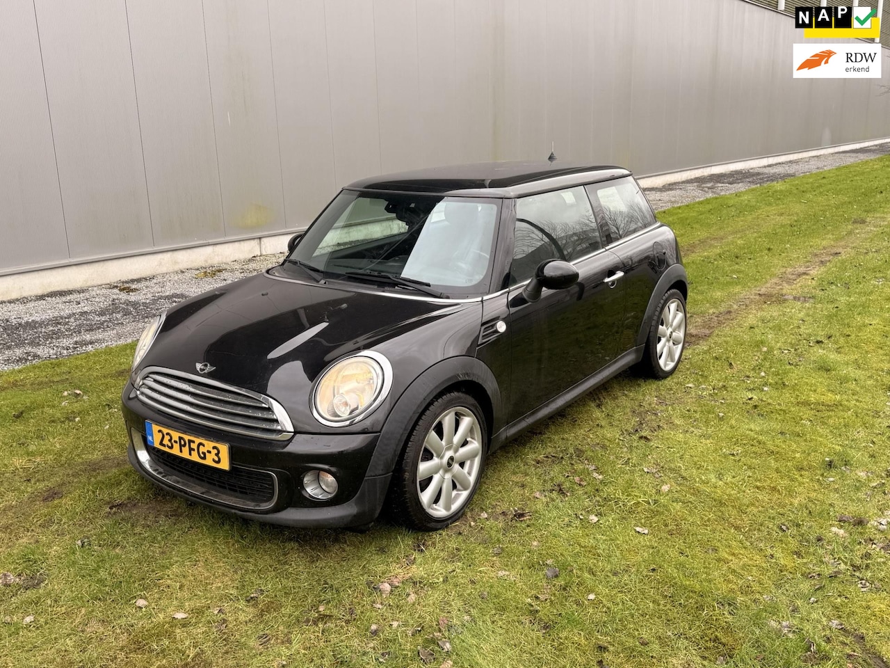 MINI Cooper - Mini 1.6 Business Line |Airco|Apk|Elek Pakket| - AutoWereld.nl