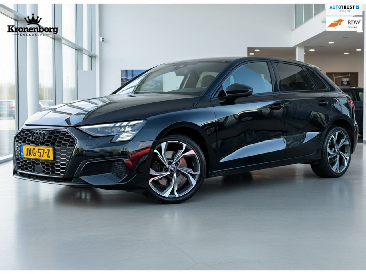 Audi A3 Sportback - 35 TFSI edition one 35 TFSI edition one, CARPLAY, CAMERA, NAP - AutoWereld.nl