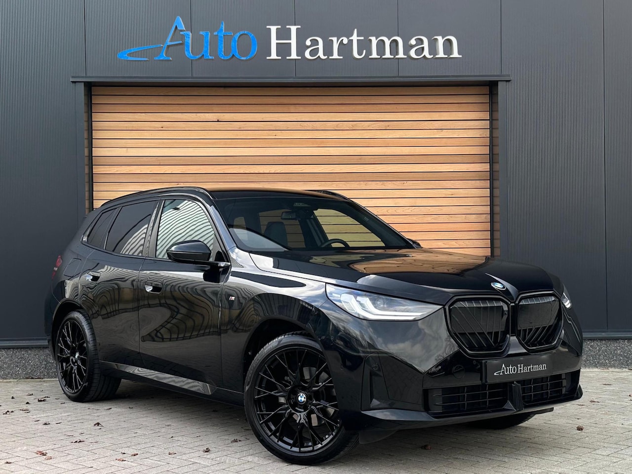 BMW X3 - 20 xDrive M-Sport PANO|ACC|LEDER|TREKHAAK|360CAM - AutoWereld.nl