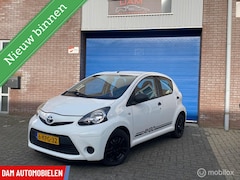Toyota Aygo - 1.0 41.348 KM NAP, 5DEURS, Airco, 1e eigenaar
