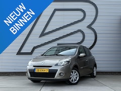 Renault Clio - 1.2 Authentique 2e Eigenaar|Navi|Airco|Cruise|D-riem vv in 2025|N.A.P|Nieuwe APK bij Aflev