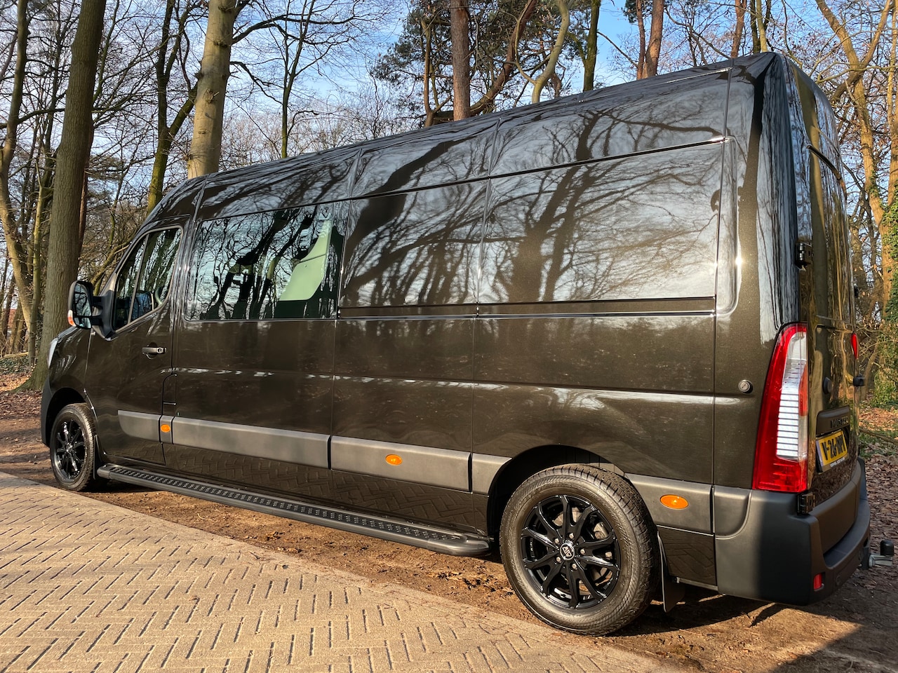 Renault Master - T35 2.3 dCi 180 L3H2 DC Energy Comfort 17 inch velgen met All Season banden, treeplanken, betimmering laadruimte Carplay - AutoWereld.nl