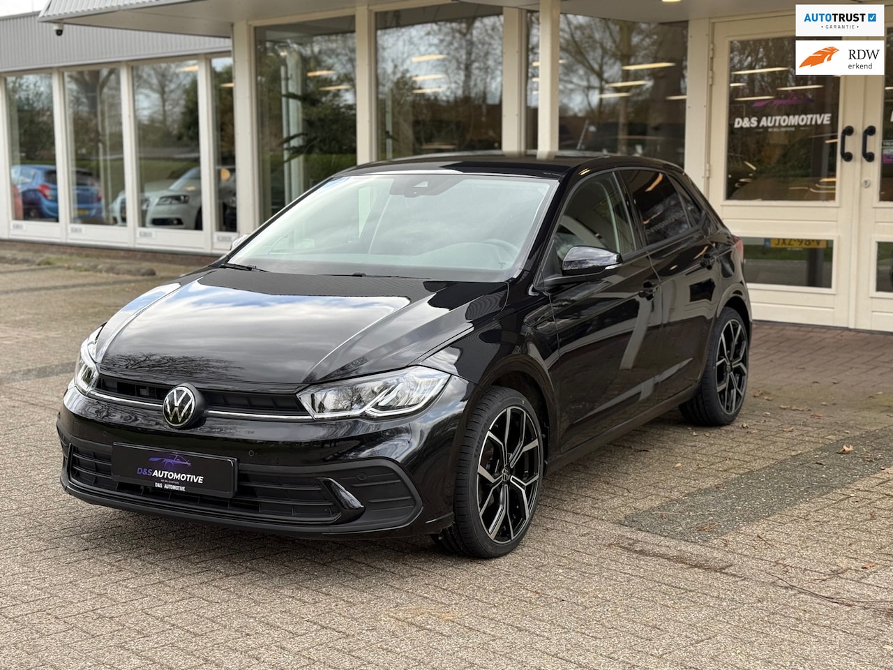Volkswagen Polo - 1.0 TSI automaat/carplay/virtual/klimaat/camera/btw - AutoWereld.nl
