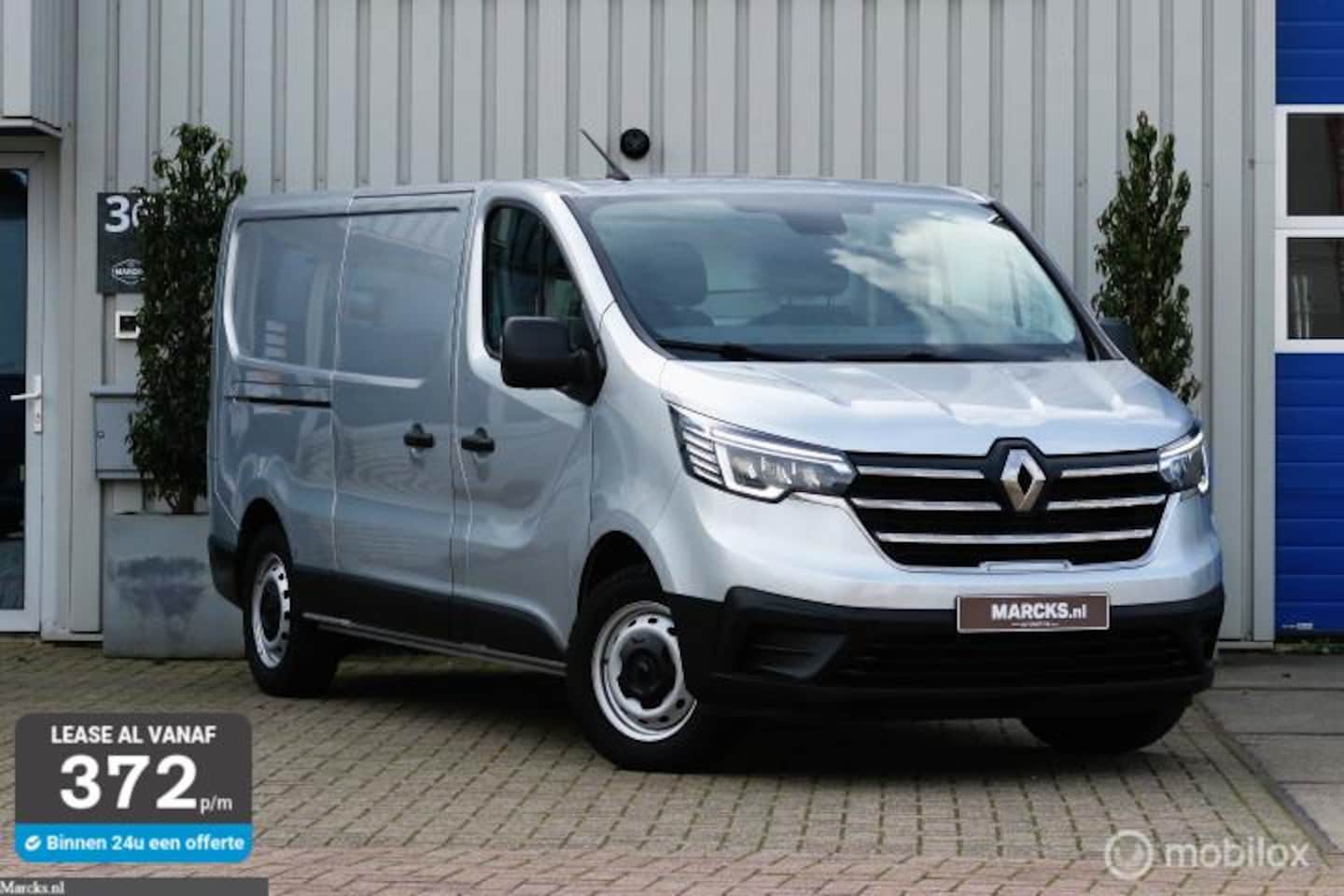 Renault Trafic - bestel 2.0 dCi 110 T30 L2H1 Générique EURO6 - AutoWereld.nl