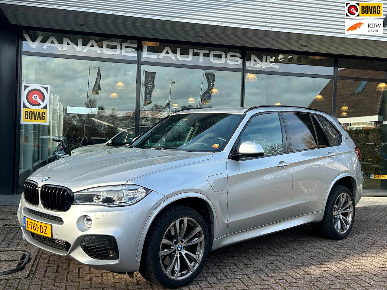 BMW X5 - XDrive40e iPerformance High Executive Xenon Camera Trekhaak Dealeronderhouden! - AutoWereld.nl