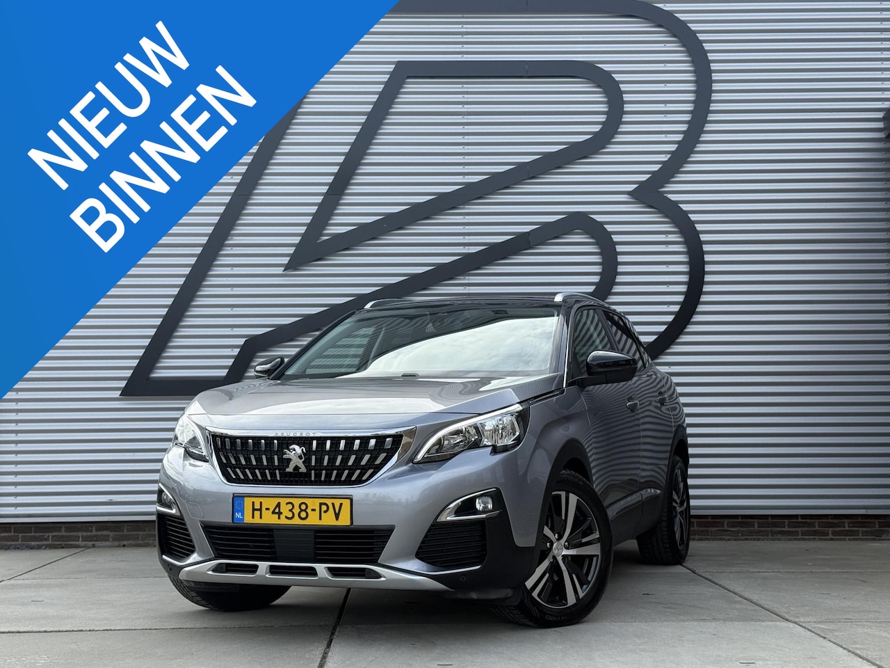 Peugeot 3008 - 1.2 PureTech Allure Navi|Pano|Camera|Clima|Cruise|D-riem v.v. in 2024|Carplay|Dealer Ondeh - AutoWereld.nl