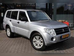 Mitsubishi Pajero - 3.2 DID 5DRS A/T VAN